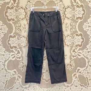 Danskin dark brown straight leg cargo yoga sweatpants with zipper pockets